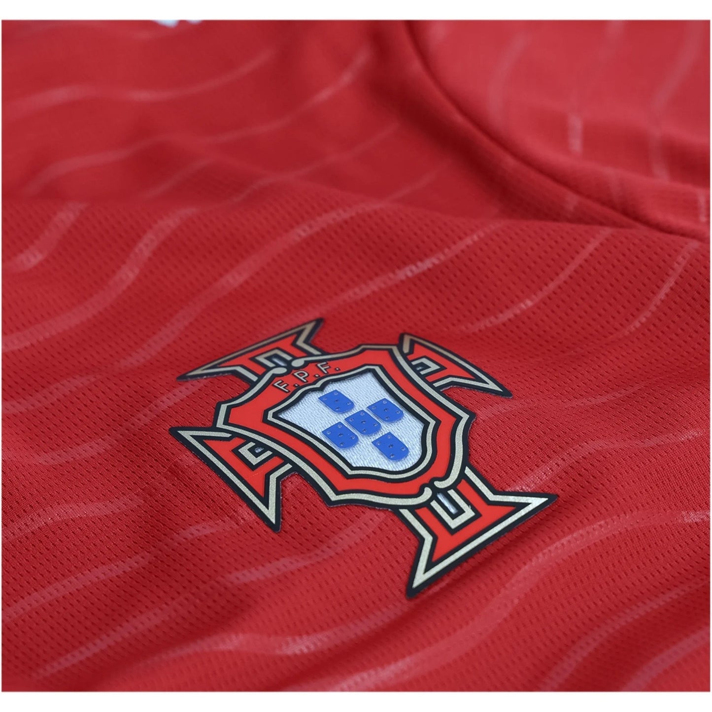 P Camiseta Local Portugal Cristiano Ronaldo Copa Mundial 2026 para Hombre (Rojo Club/Verde Laguna)